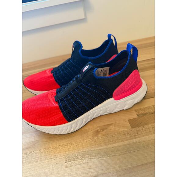 Nike Phantom Run Flyknit 2 Women’s Running Shoes –‎ Size 8 - Picture 4 of 7